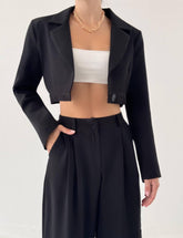 Chic Black Cropped Blazer & Wide-Leg Cargo Pants Set – Modern Elegance